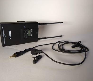 SONY Wireless lapel and handheld mic for use with SONY Jungle Cam