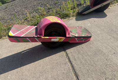 Onewheel XR with enduro tire