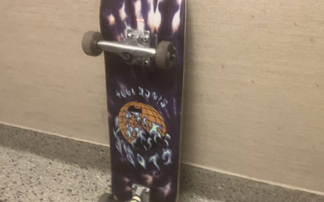 Globe Skateboard 52 MM wheels
