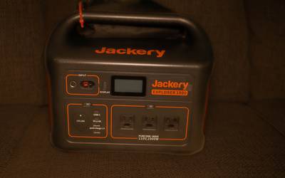 Jackery Explorer 1000 Portable Power Station