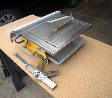 7" Wet Tile Saw – 0.75 HP Stainless Steel Table