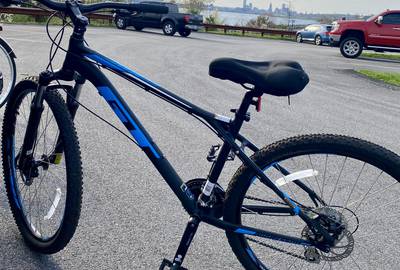 GT Aggressor Pro Mountain Bike for Rent - Perfect for the East Bay Bike Path!