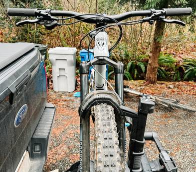 Thule T2 Pro XTR 2-bike 2" hitch Bike Rack
