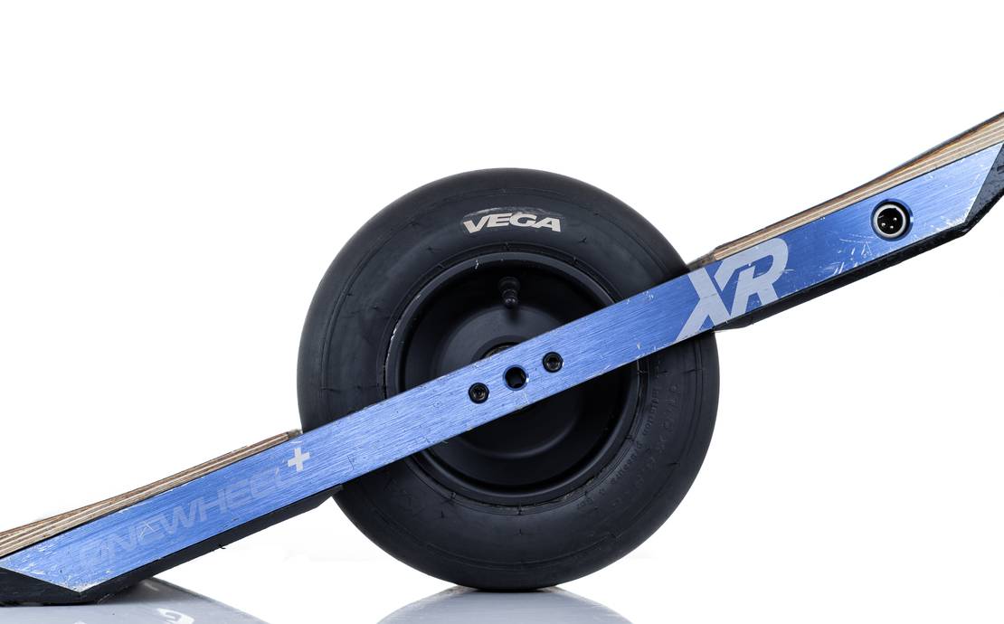 Free Delivery! Onewheel+ XR Surf the Land & Ride it All + Free Retrieval
