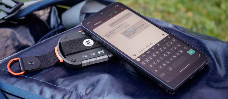 Motorola Defy Satellite Messenger & SOS Beacon