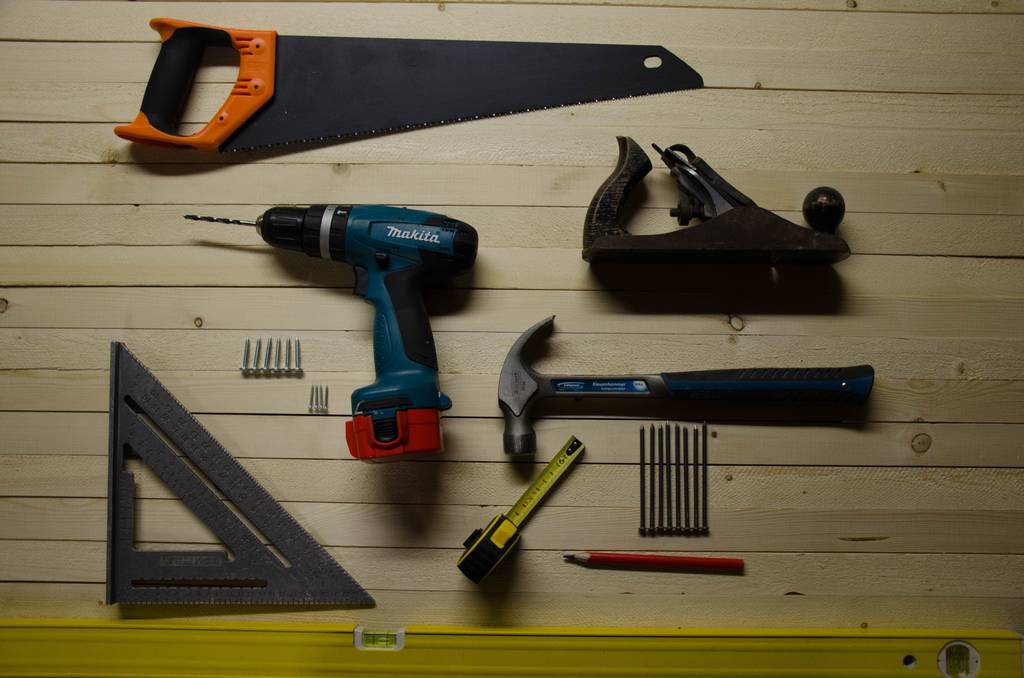 FriendWithA a peer to peer tool rental marketplace for your community