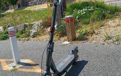 Professionally Maintained Segway Ninebot MAX G2 Electric Scooter — Seattle