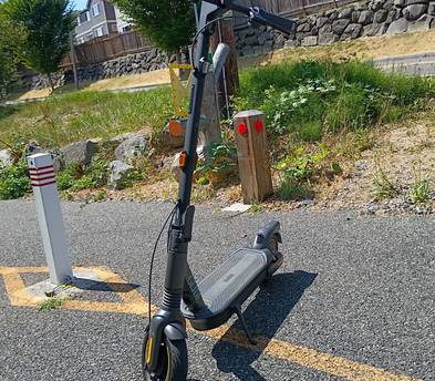 Professionally Maintained Segway Ninebot MAX G2 Electric Scooter — Seattle