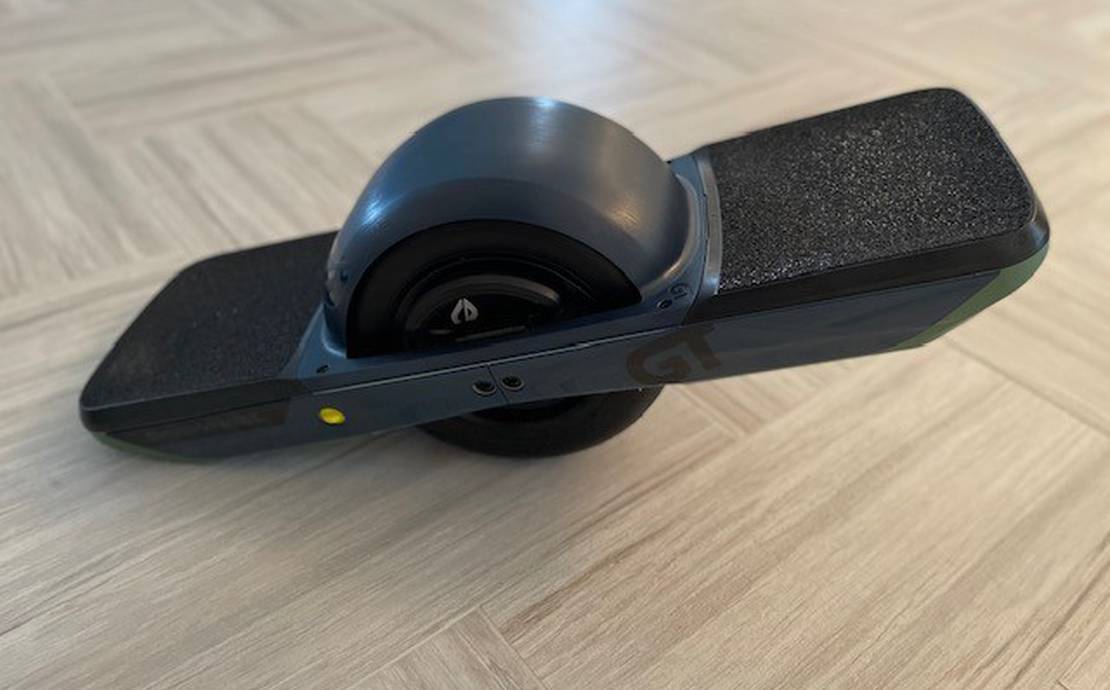 New Onewheel GT with fast charger