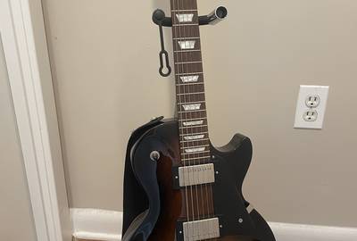Epiphone Les Paul Studio Electric Guitar with Donner Practice Amp, Stand