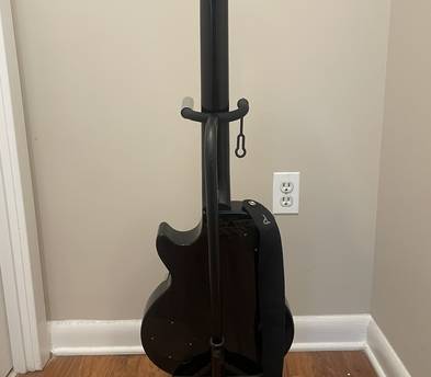 Epiphone Les Paul Studio Electric Guitar with Donner Practice Amp, Stand