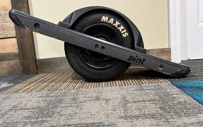 One Wheel Pint + Home Charger #1