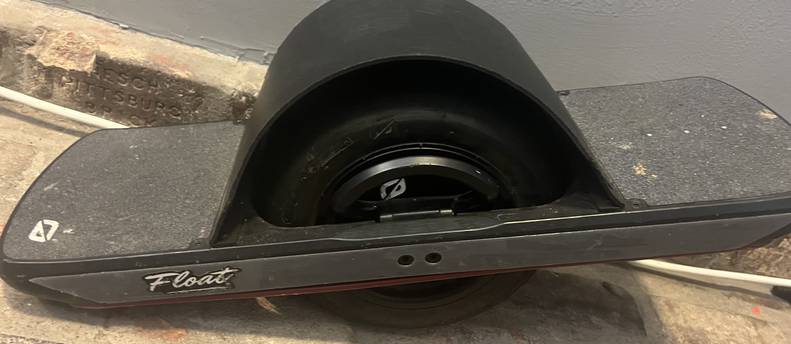 One Wheel Pint + Home Charger #2