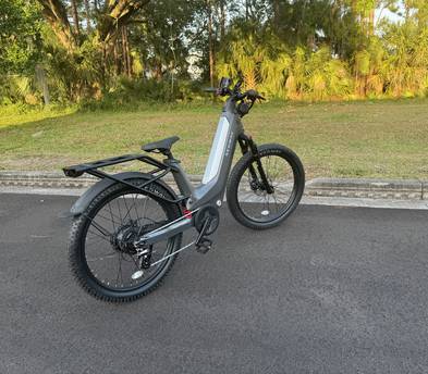 Futuristic Segway Xafari E-Bike - Up to 88 Mile Range!