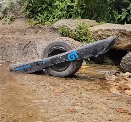 Onewheel GTS w/ 6in hub and hypercharger
