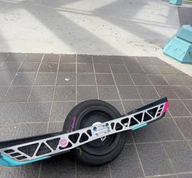 Onewheel GT, lowboy footpads, bang bumpers, saber tech rails