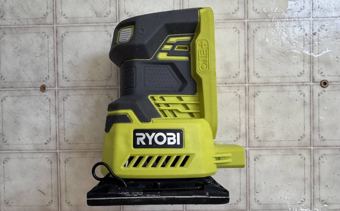 Ryobi 18+ 1/4 sheet sander