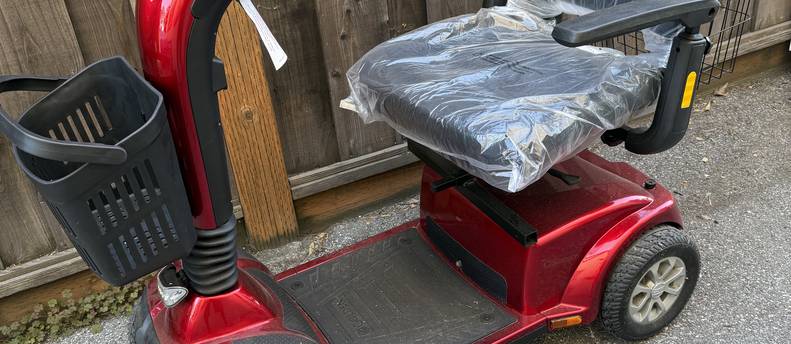 Heavy Duty Mobility Scooter