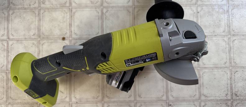 Ryobi 4 1/2 inch 18+ cordless angle grinder