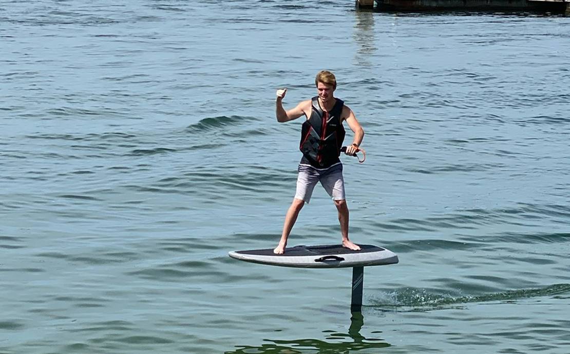 Guided Lesson: Learn to E-Foil (Electric Hydrofoil Surfboard)
