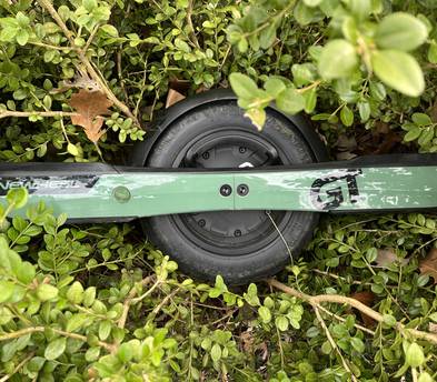 Onewheel GT with Fangs (Charged)