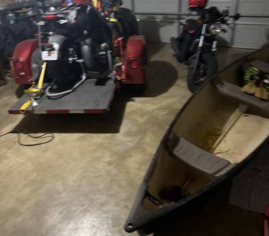 1200 lb capacity Air-lift Specialty trailer