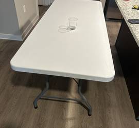 6ft Folding Party Table.