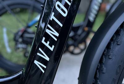 (3) Aventon E Bikes