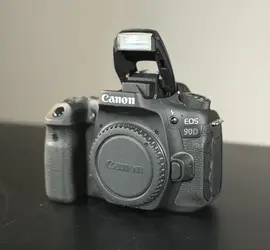 Canon EOS 90D (Body)