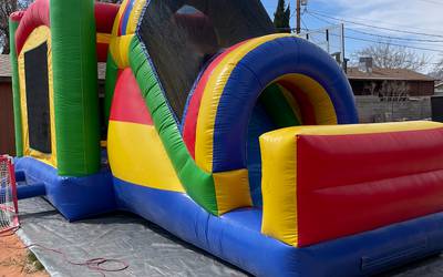 Big high quality bouncehouse!