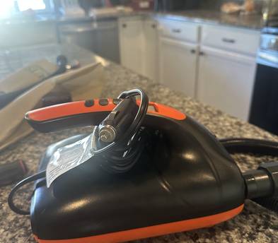 TWO Inflatable SUP -electric pump and 2 life vests