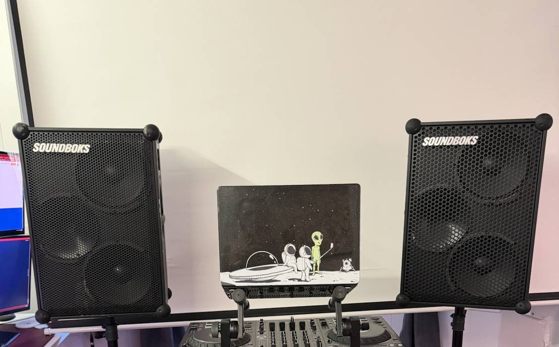 4 Soundboks 3 Speaker Rental Package
