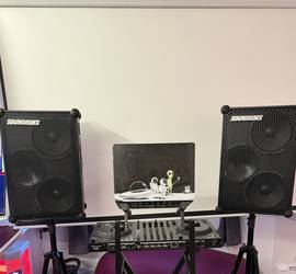 4 Soundboks 3 Speaker Rental Package