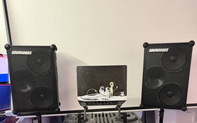 4 Soundboks 3 Speaker Rental Package