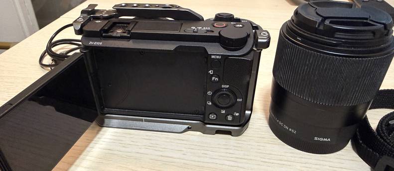 Sony ZV E10 II with Sigma 30mm F1.4 lens