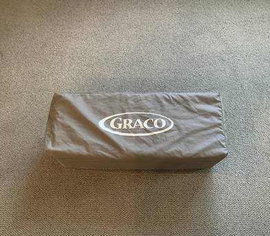 Graco pack n play- portable