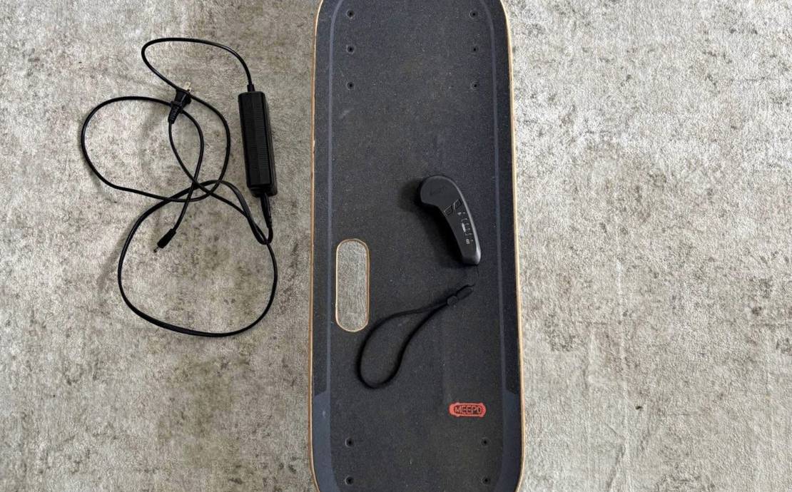 Meepo V5 electric skateboard