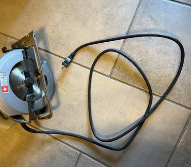 PORTER-CABLE 7 1/4 Electric Circular Saw