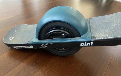 Barely Used OneWheel Pint S 12-18mi Range