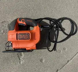 BLACK+DECKER 4.5 -Amp Variable Speed Keyless Jigsaw