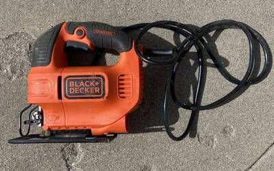 BLACK+DECKER 4.5 -Amp Variable Speed Keyless Jigsaw