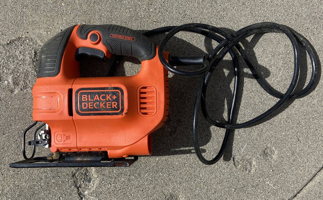 BLACK+DECKER 4.5 -Amp Variable Speed Keyless Jigsaw