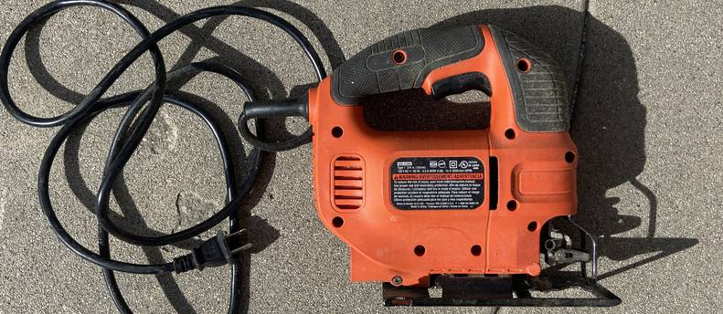 BLACK+DECKER 4.5 -Amp Variable Speed Keyless Jigsaw