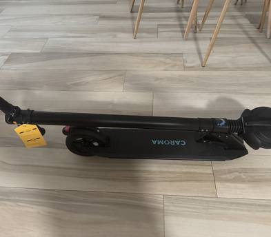 Caroma electric scooter