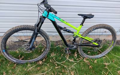2021 Polygon Siskiu T7 Mountain Bike