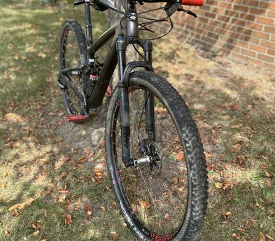 Trek Top Fuel 9.8 18.5” M/L