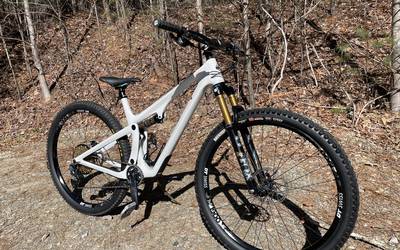 Yeti SB115 Carbon Mountain Bike Size Large