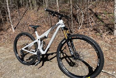 Yeti SB115 Carbon Mountain Bike Size Large