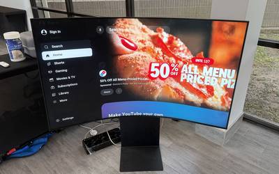 55in multi display curved Television