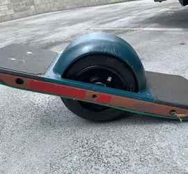 Onewheel Pint + charger